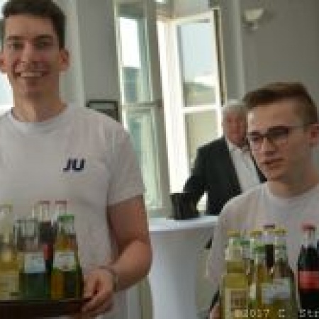 Größeres Bild ansehen